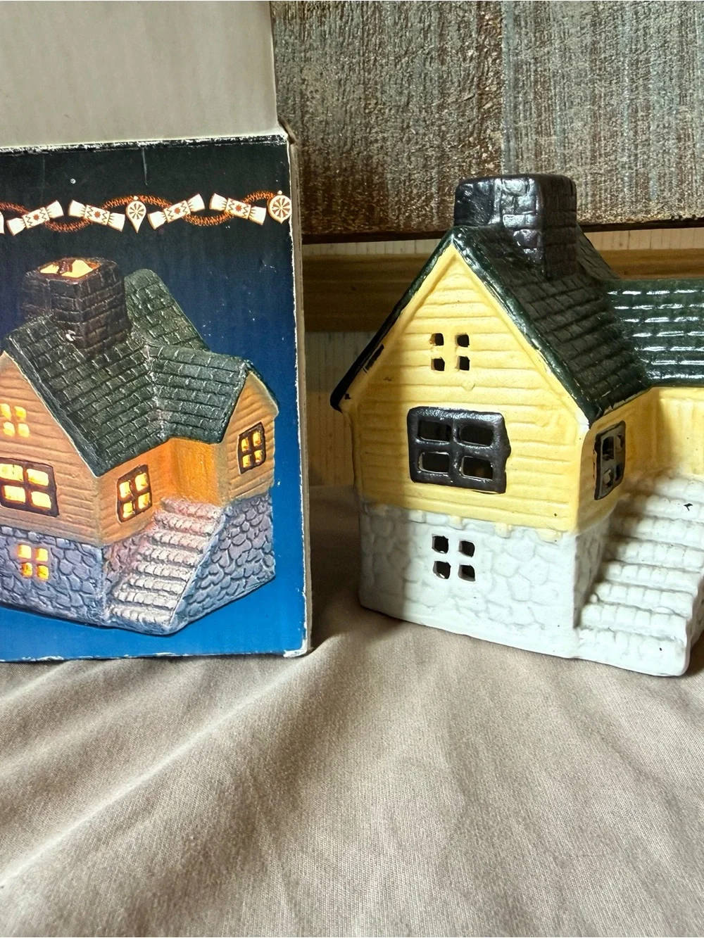 Vintage Country House Tealight Candle Holder